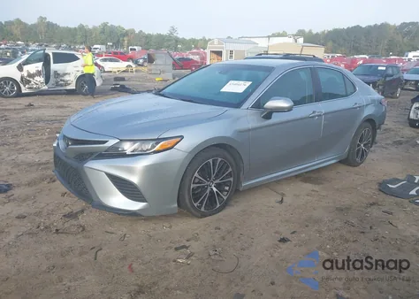 2018 Toyota Camry Se из США, поврежденный, VIN 4T1B11HK0JU141075